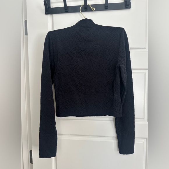 Babaton Textured Top - Picture 3 of 3